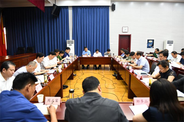 淮南謝家集區召開(kāi)2021年第10次區委理論學(xué)習中心組（擴大）學(xué)習暨“高質(zhì)量發(fā)展，我們怎么干”大討論活動(dòng)座談會(huì )