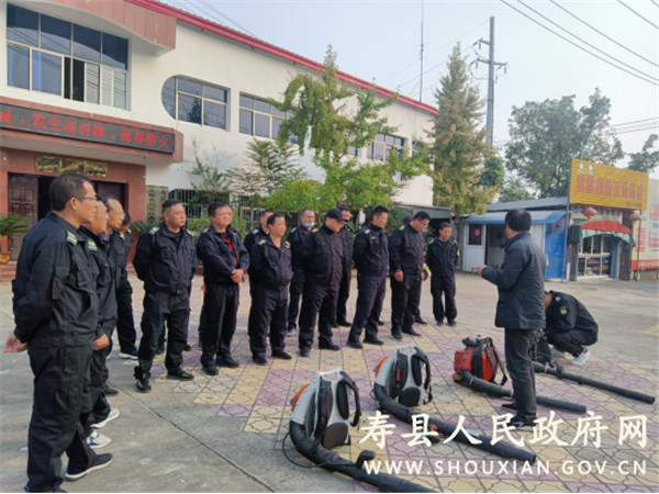 淮南壽縣八公山國有林場(chǎng)開(kāi)展森林防火訓練