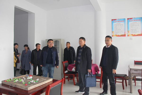 淮南市潘集區：市老教委到潘集區祁集鎮督查老年教育工作