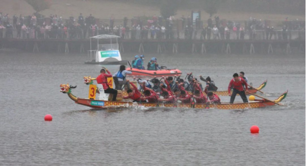 淮南首屆龍舟邀請賽開(kāi)賽！